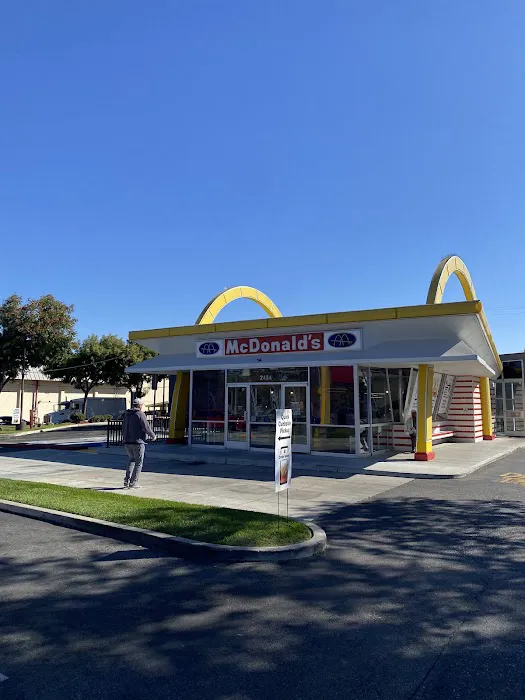 McDonald's Picture 5