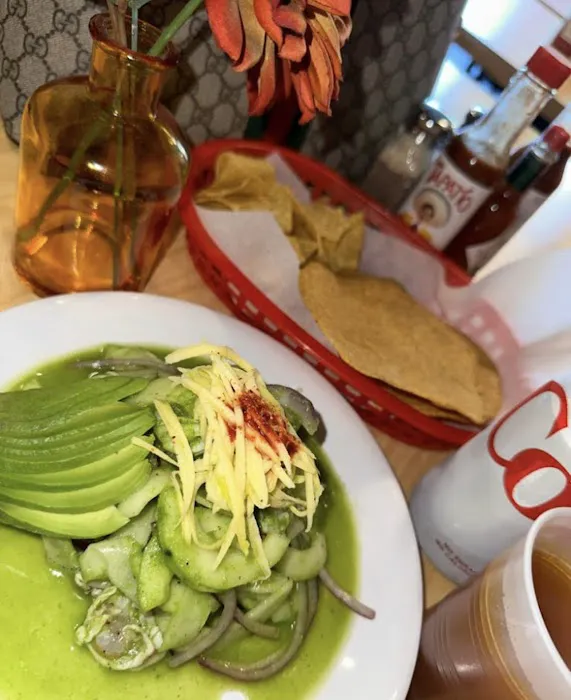 Luna del Mar Restaurant Picture 1