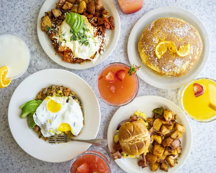 Bill's Cafe- Newbury/King Picture 10