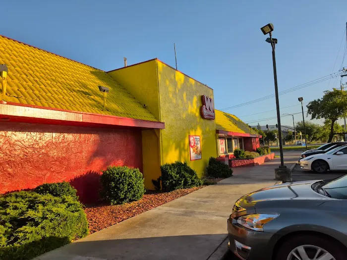 Wienerschnitzel Picture 9