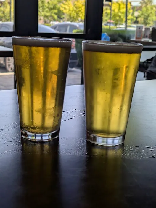 SmokeEaters Hot Wings Picture 10