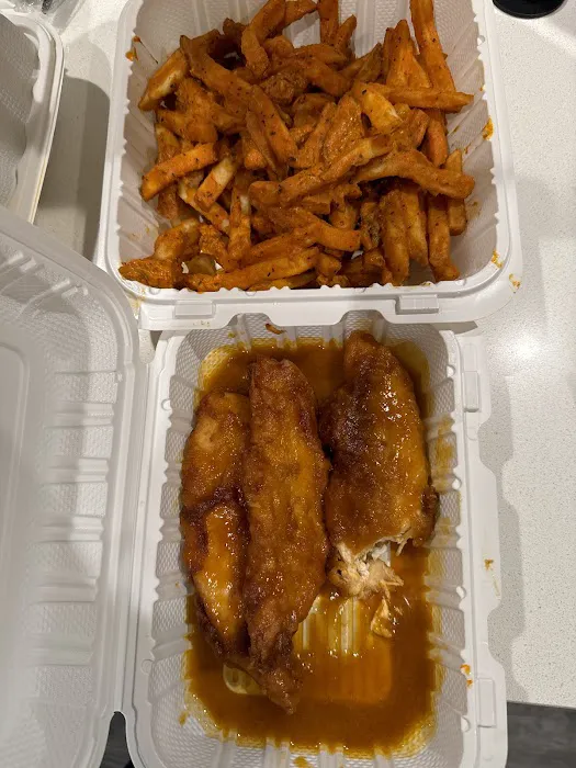 SmokeEaters Hot Wings Picture 4