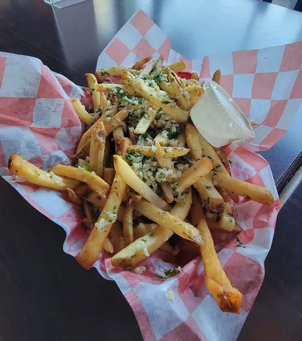 SmokeEaters Hot Wings Picture 3