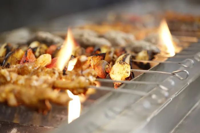 Oren's Hummus Picture 4