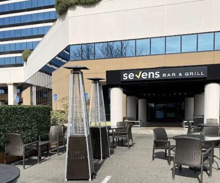 Sevens Bar & Grill
