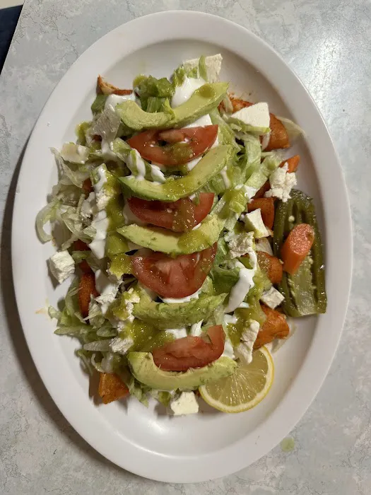 La Enramada Restaurant y taqueria Picture 2