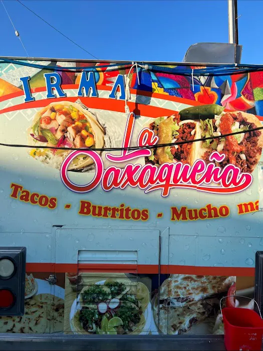 IRMA LA OAXAQUEŃA 100% comida oaxaqueña Picture 2