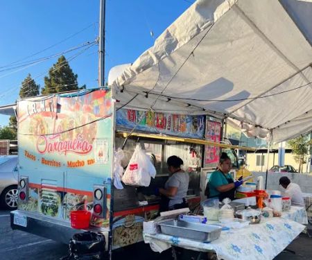 IRMA LA OAXAQUEŃA 100% comida oaxaqueña