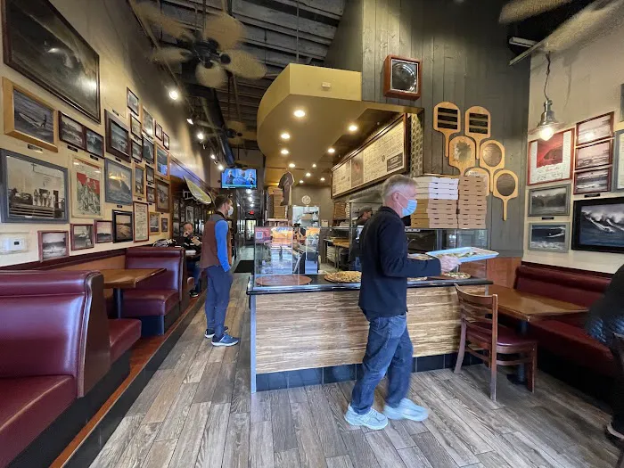 Pizza My Heart Picture 1