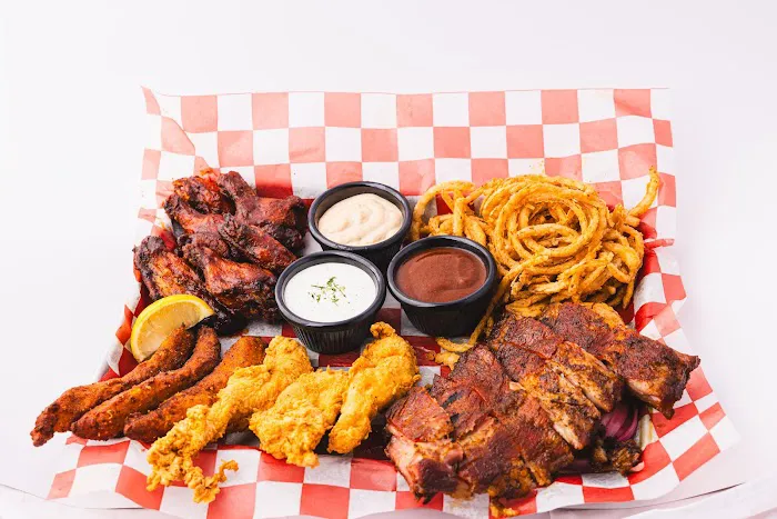 Famous Dave's Bar-B-Que Picture 6