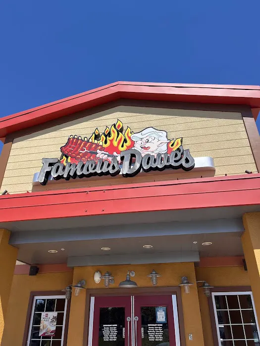 Famous Dave's Bar-B-Que Picture 9