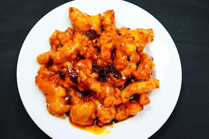 Big Fish Chinese Cafe 大魚飯店 Picture 1