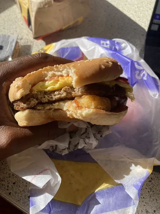 Carl’s Jr. Picture 7