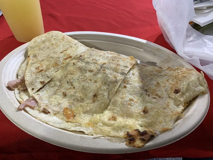 La Chilanguita Food Truck Picture 7