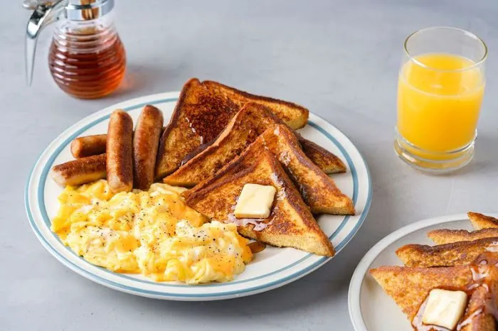 Nation's Giant Hamburgers & Great Pies -NOW OPEN Picture 2