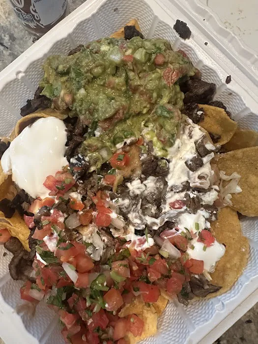 Tacos El Compa Taqueria Picture 10