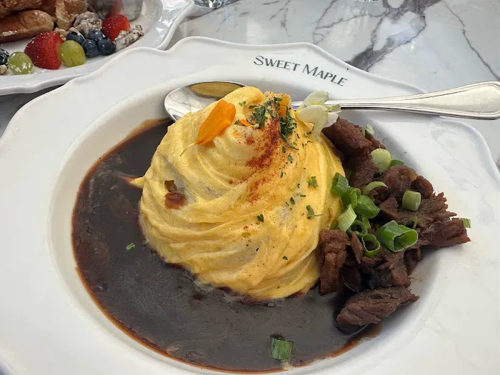 Sweet Maple Picture 5