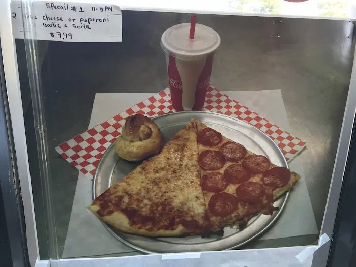 212 New York Pizza Picture 9