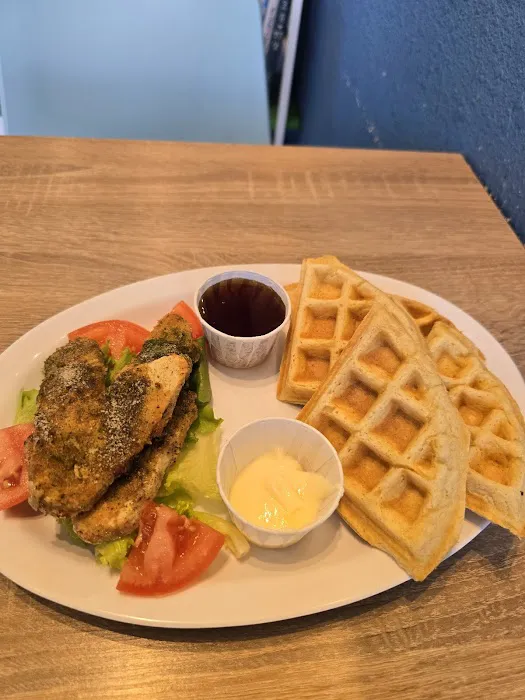 Happiness Cafe Picture 9