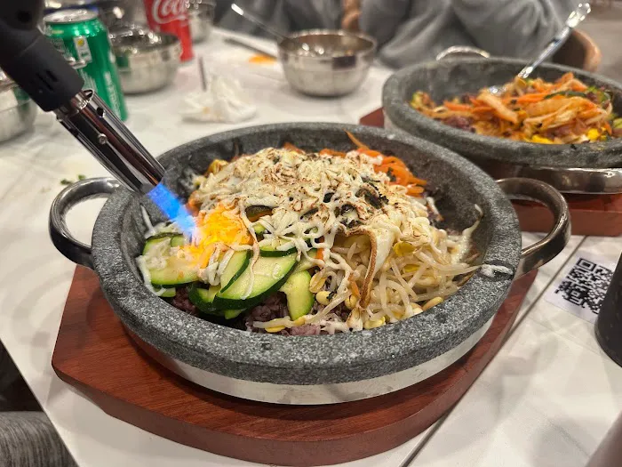 Jeonju Hostetter Picture 3