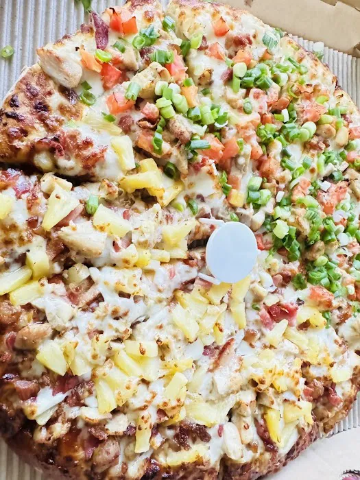 Mountain Mike's Pizza Picture 9