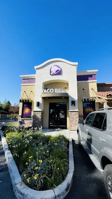 Taco Bell Picture 9