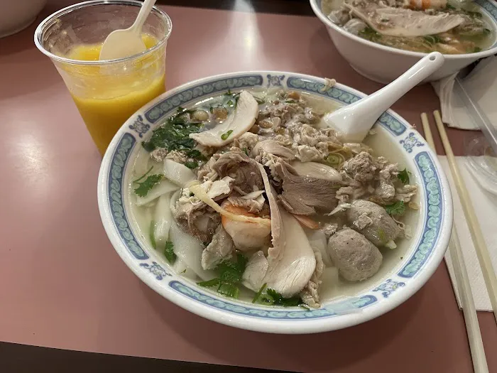 Luu New Tung Kee Noodle Picture 4