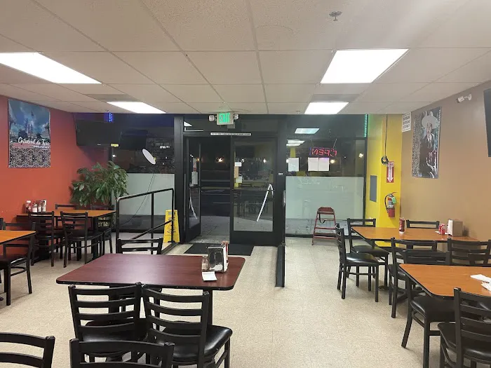 Zuñiga's Restaurant & Cakery Picture 7