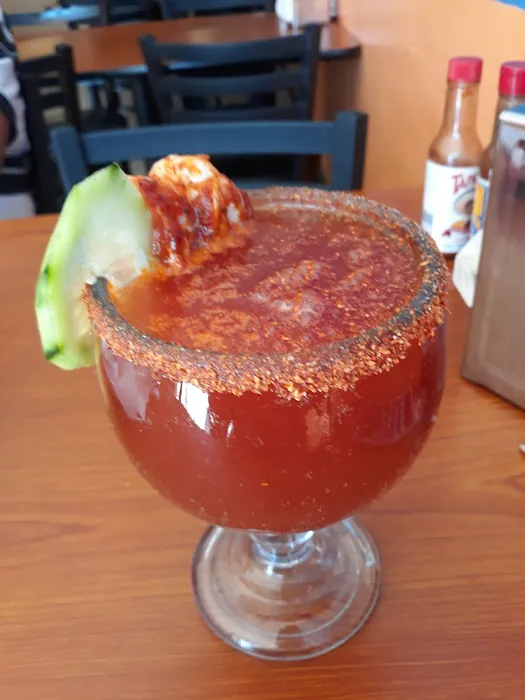 Zuñiga's Restaurant & Cakery Picture 4