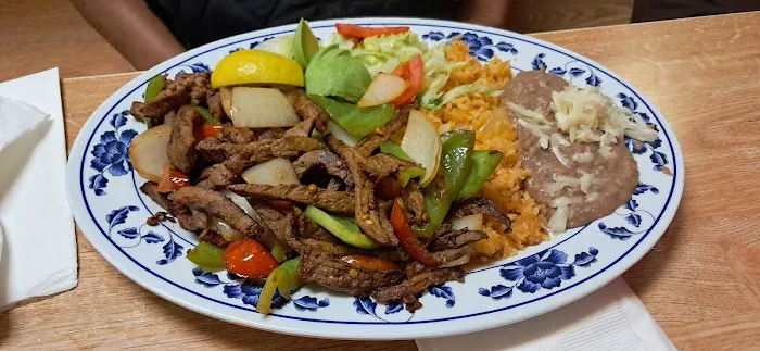 El Grullo Taqueria Picture 8