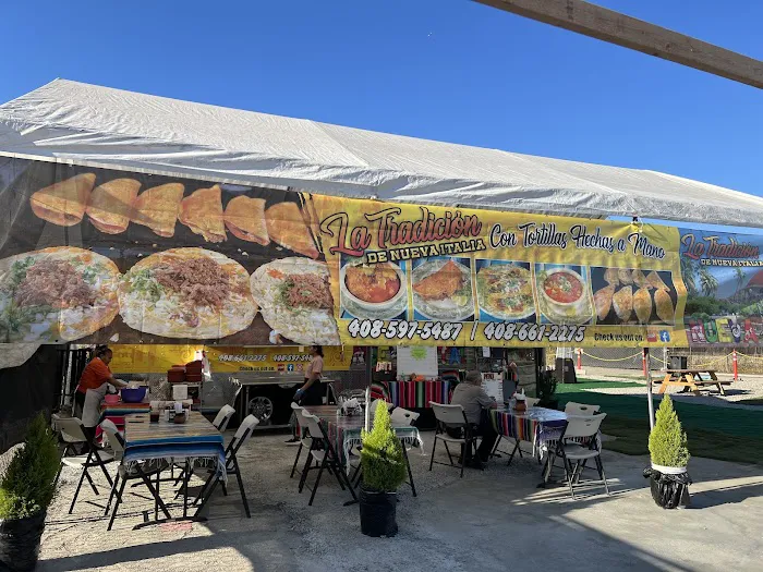 La Tradición de Nueva Italia Food Truck Picture 6