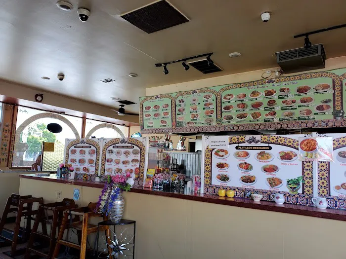 El Grullo Restaurant Picture 8