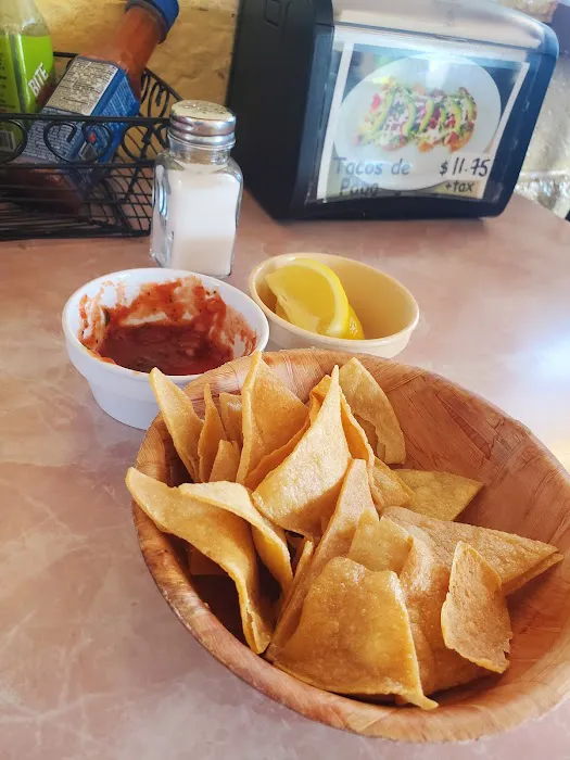 El Grullo Restaurant Picture 5