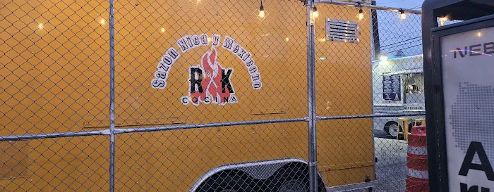 R&K Cocina Sazon Nica y Mexicano Food Truck Picture 1
