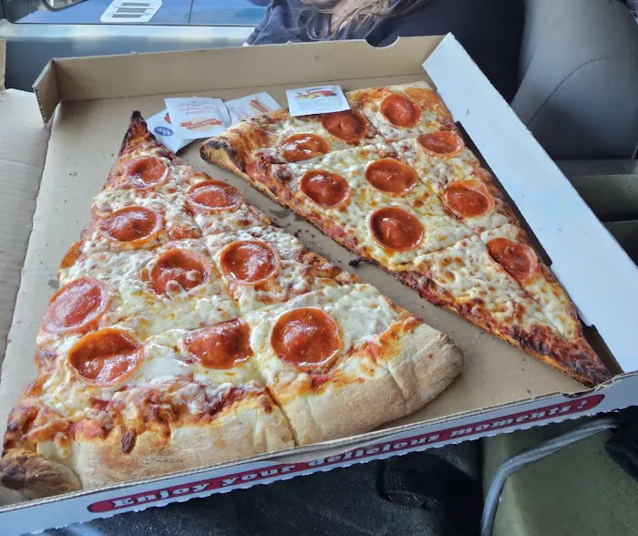 The Pizza Box Picture 6