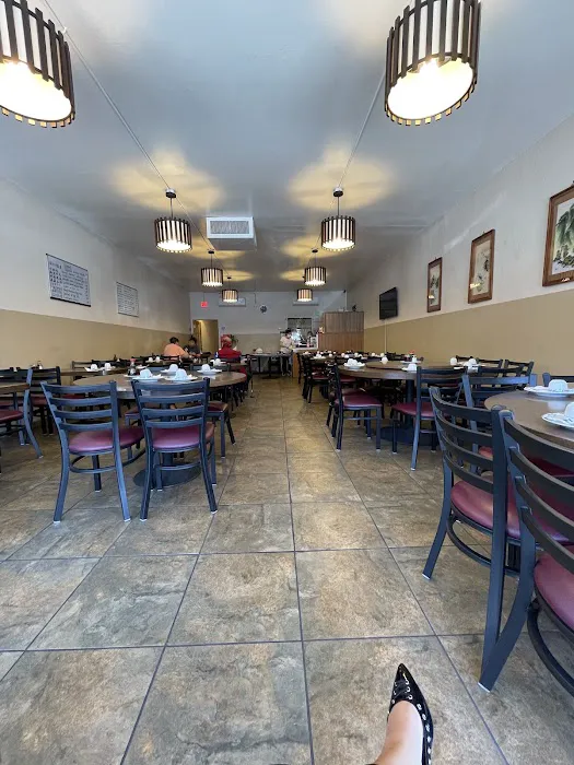 King Wah Chinese Restaurant Picture 4