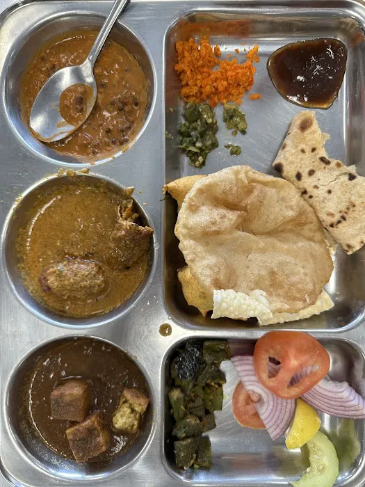 Vishnuji Ki Rasoi Picture 9