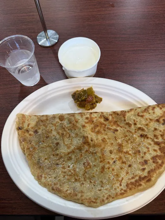 Delhiwala Chaat Restaurant Picture 7