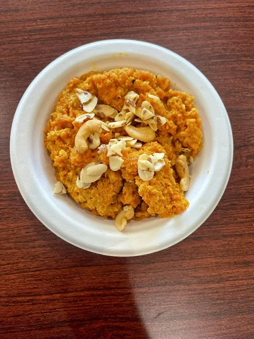 Delhiwala Chaat Restaurant Picture 3