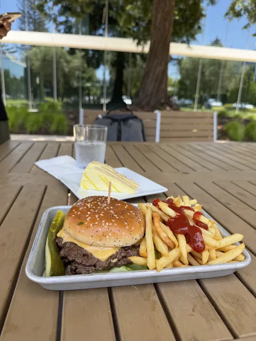 Caffè Macs Pathline Picture 2