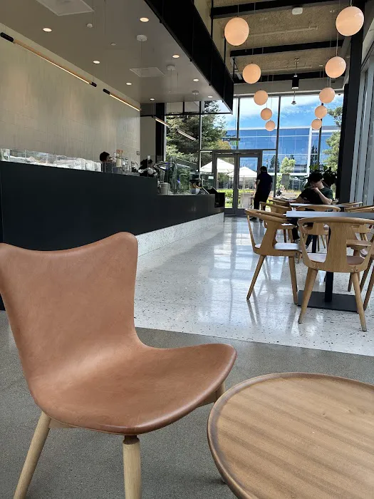 Caffè Macs Pathline Picture 1