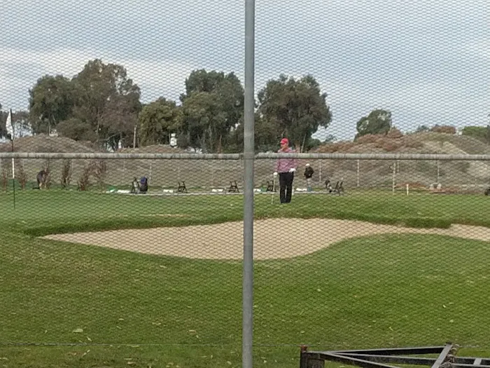 Tee Minus One Bar & Grill Picture 3