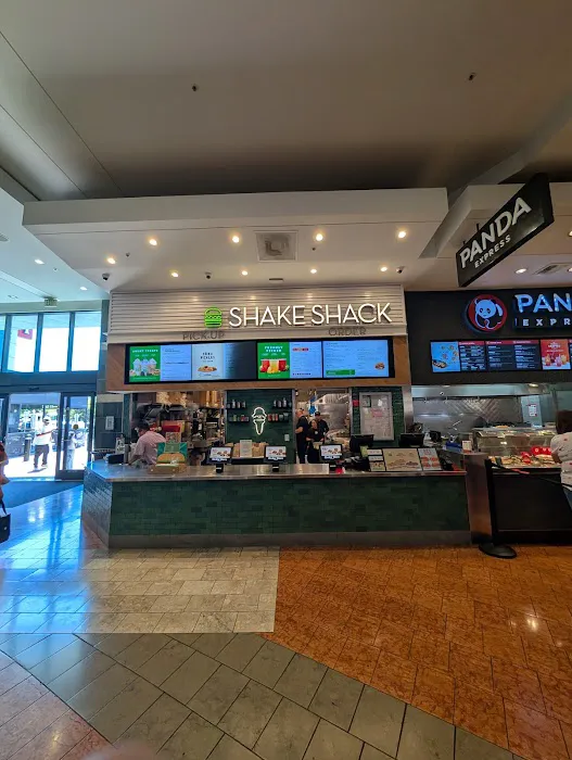 Shake Shack Westfield Oakridge Picture 1