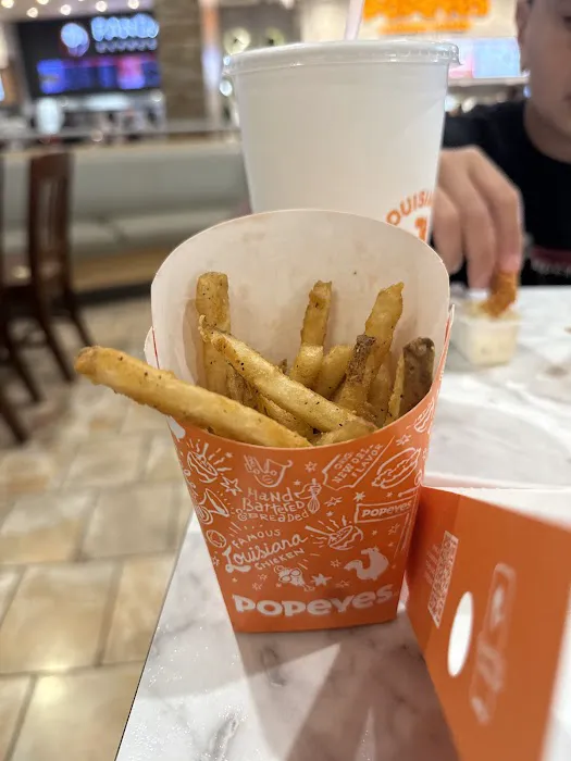 Popeyes Louisiana Kitchen Picture 7