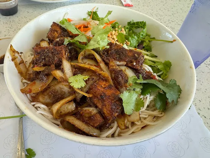 Phở 24 | Vietnamese Cuisine & Sweet Tea Picture 1