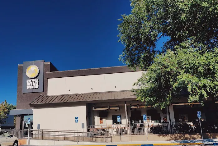 Buffalo Wild Wings Picture 8