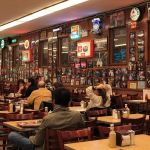 Best 24/7 Fast Food Chains Offering Midnight Meals and Late-Night Snacks