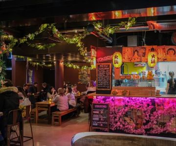 Discovering the Best Fast-Casual Restaurants Open Late for Quick Bites