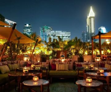 Restaurants Open Late for Date Nights: Romantic Ambiance After 10 PM