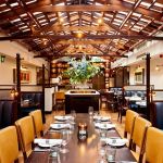 Where to Find Late-Night Pubs and Casual Dining Restaurants in Your Area